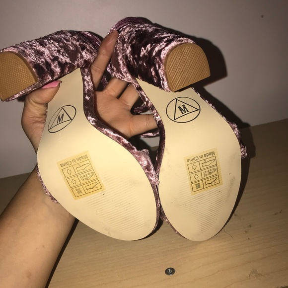 Misguide Heels - Picture 4 of 6